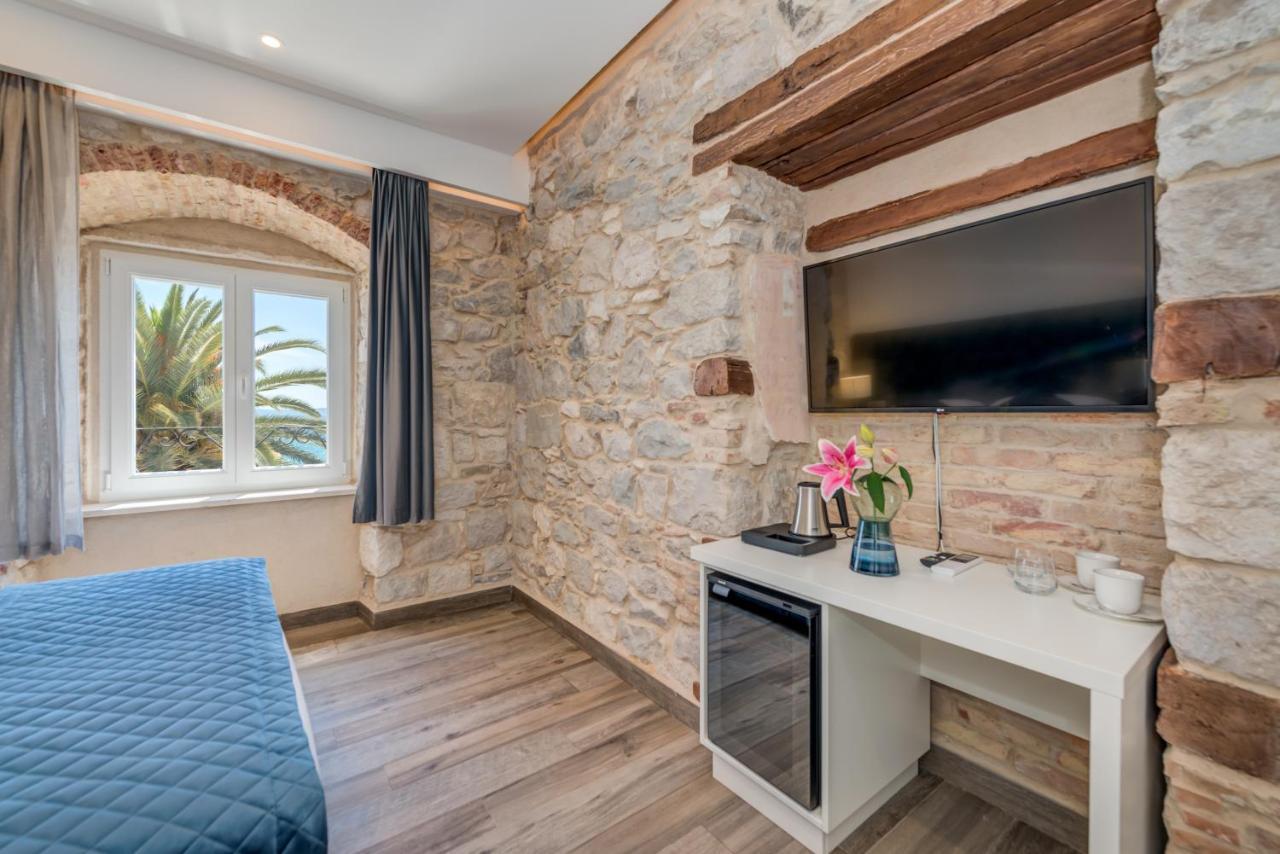 Palms Promenade Luxury Rooms Spalato Esterno foto